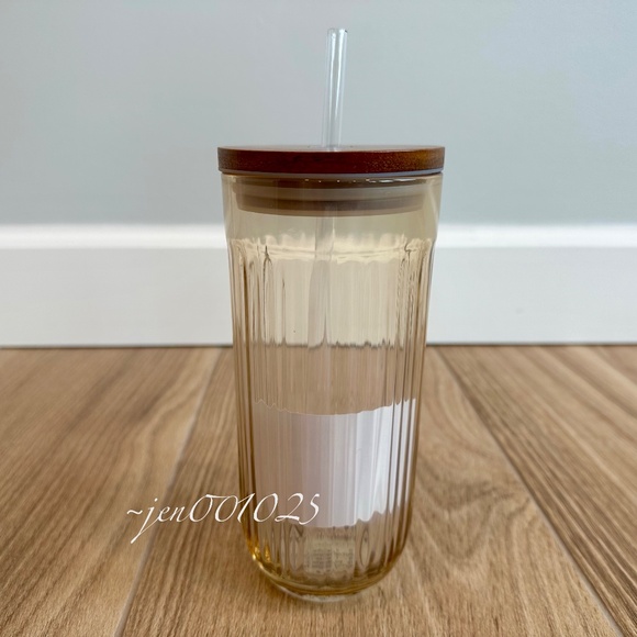 Hearth & Hand Magnolia 21oz Blush Fluted Glass Tumbler with Wood Lid - Picture 6 of 7